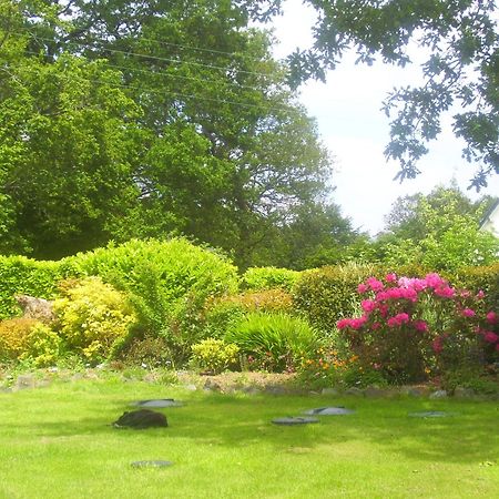 Le Boterff Gites Et Camping Saint-Mayeux 외부 사진